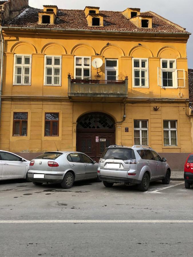 Apartment Casa Friedrich Czell Brasov Bagian luar foto